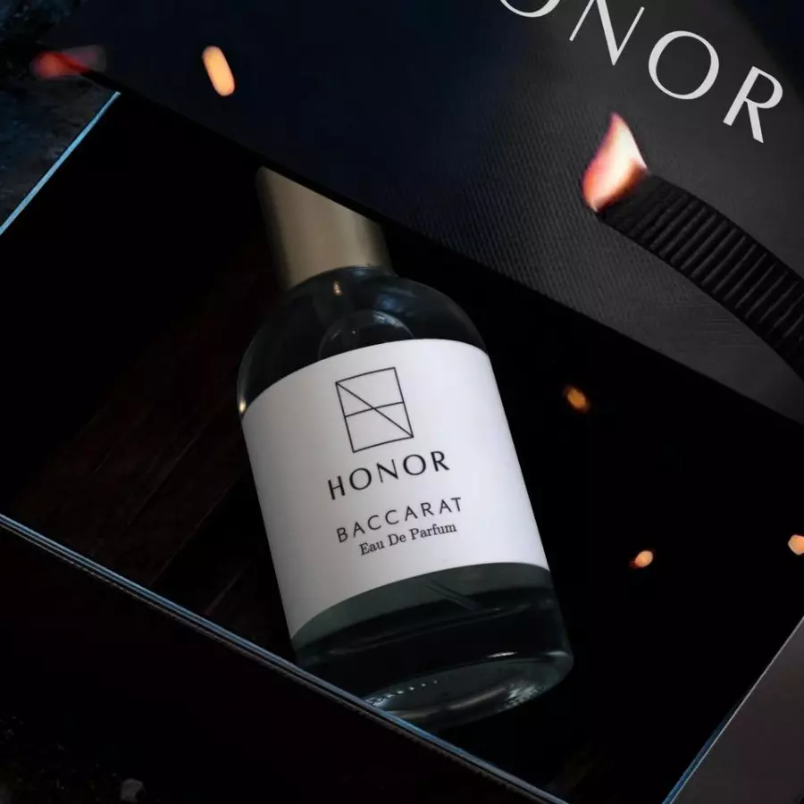 Parfum Honor Perfume Baccarat