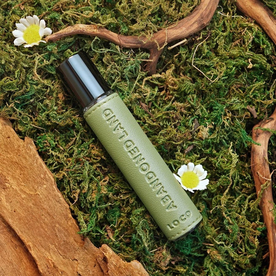 Parfum Loco Scent Abandoned Land