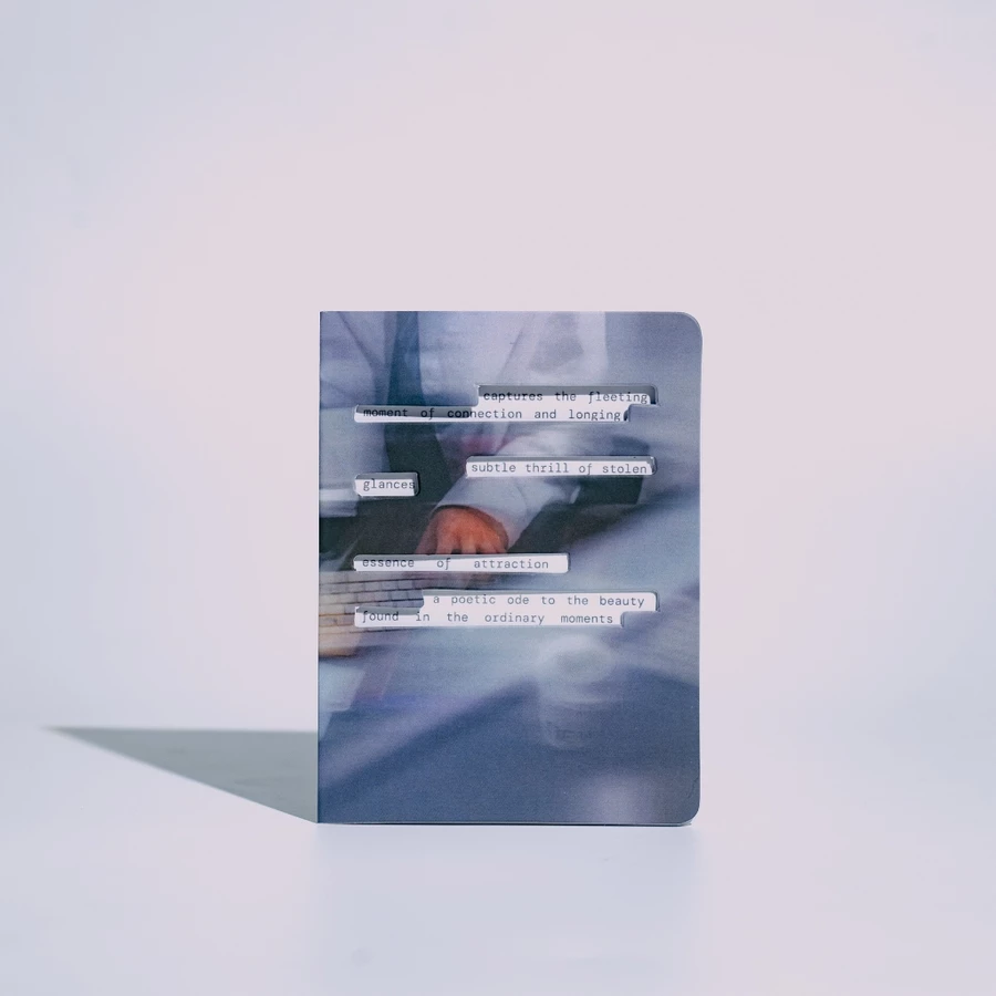 Parfum Oaken Lab Caught a Glimpse of My Office Crush Through the Gap of Our Cubicles